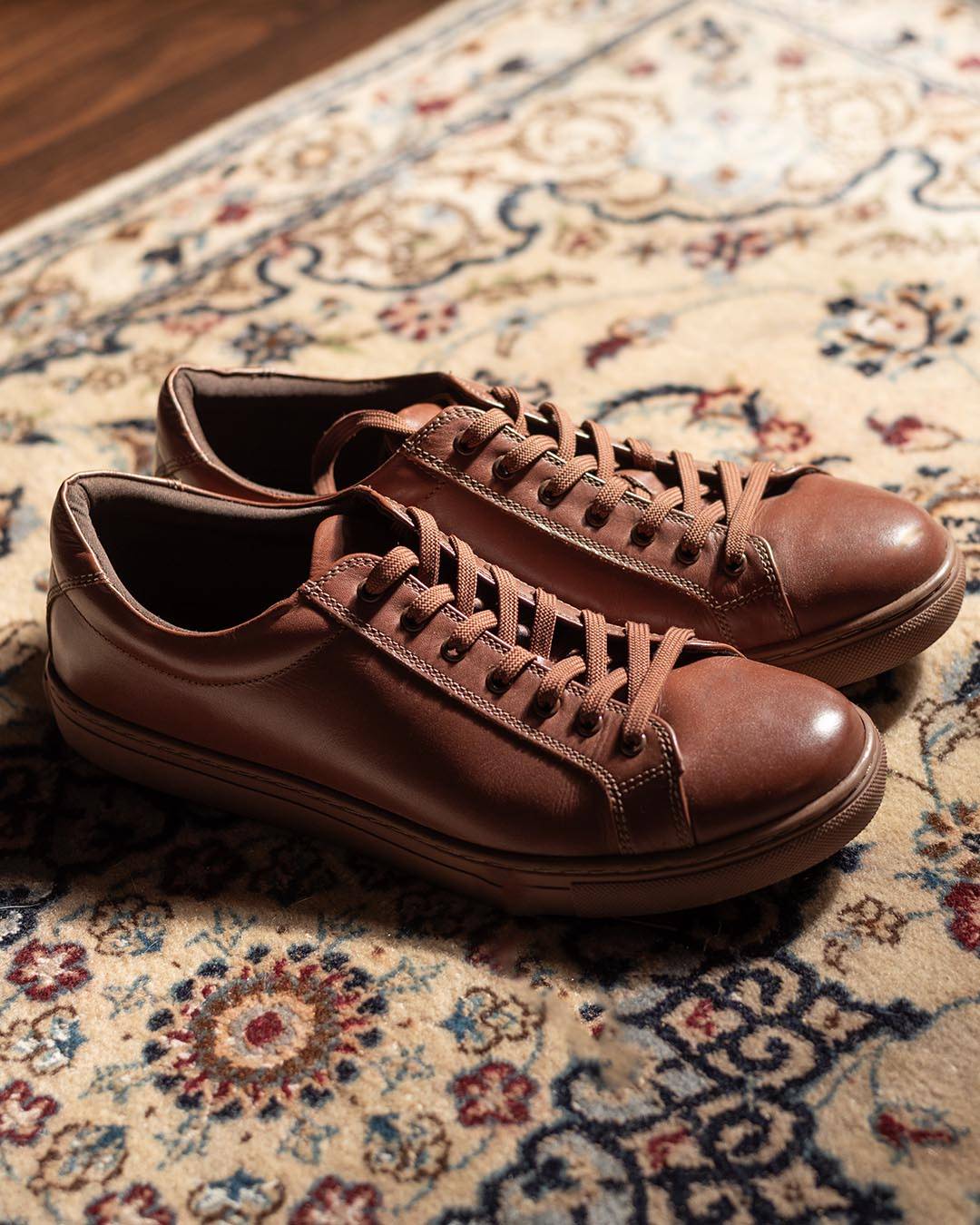 Vintage Sneakers for men Made with Genuine Leather Aristobrat
